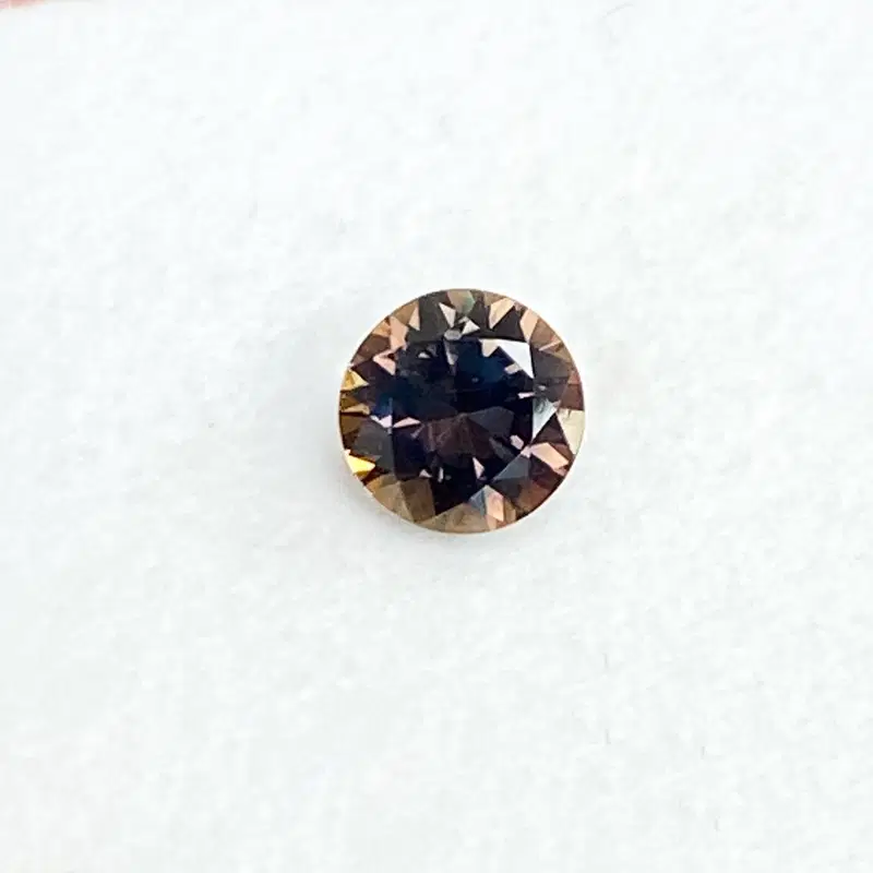 0.74 Carat Round Sapphire
