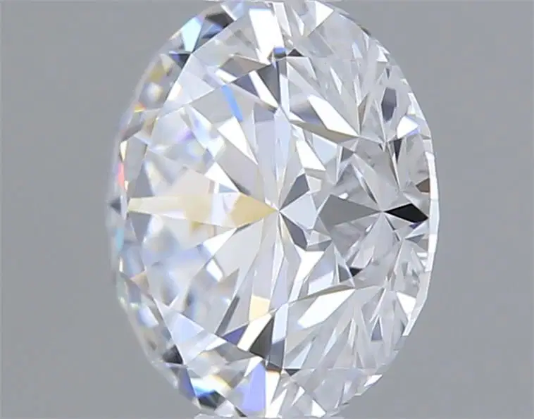 0.72 Karat Rund Diamant