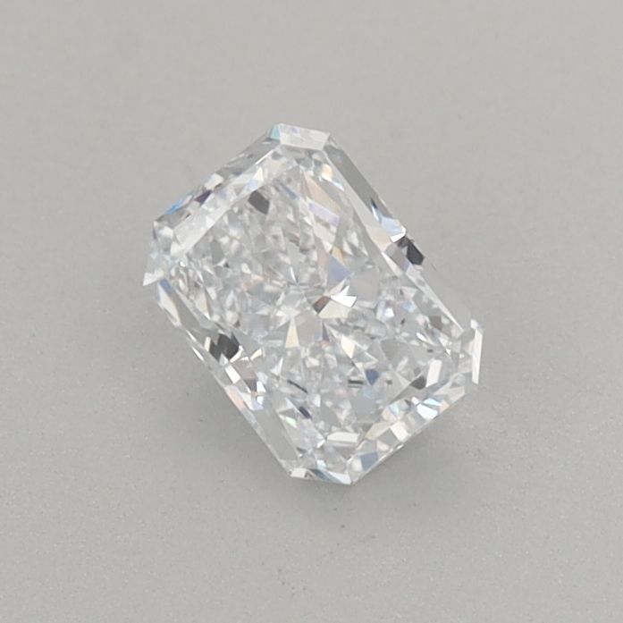 0.43 克拉 雷迪恩形 钻石