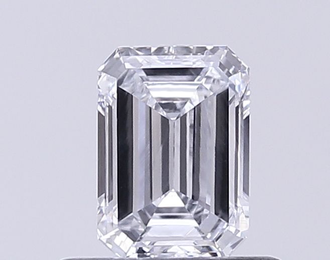 0.49 Carat Emerald Diamant