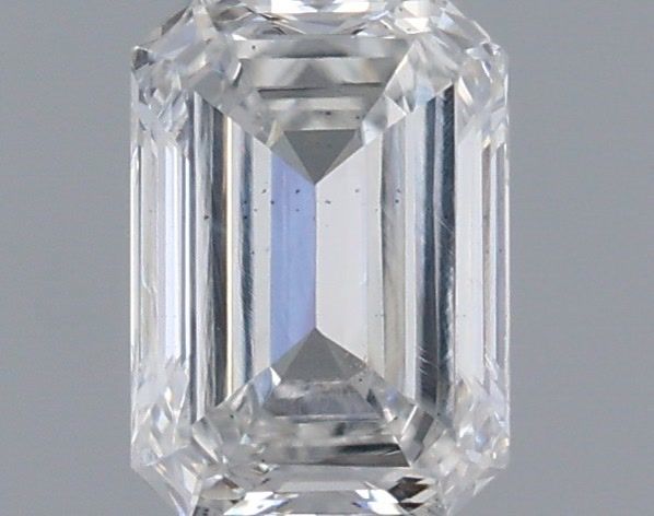 0.45 Carat Emerald Diamant