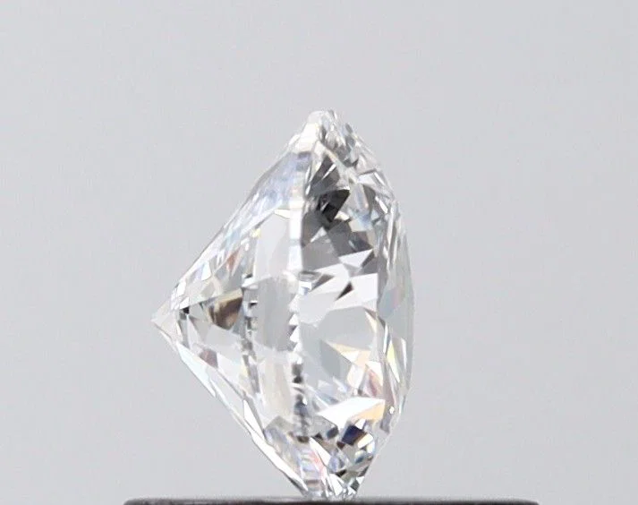 0.71 Carat Round Diamond